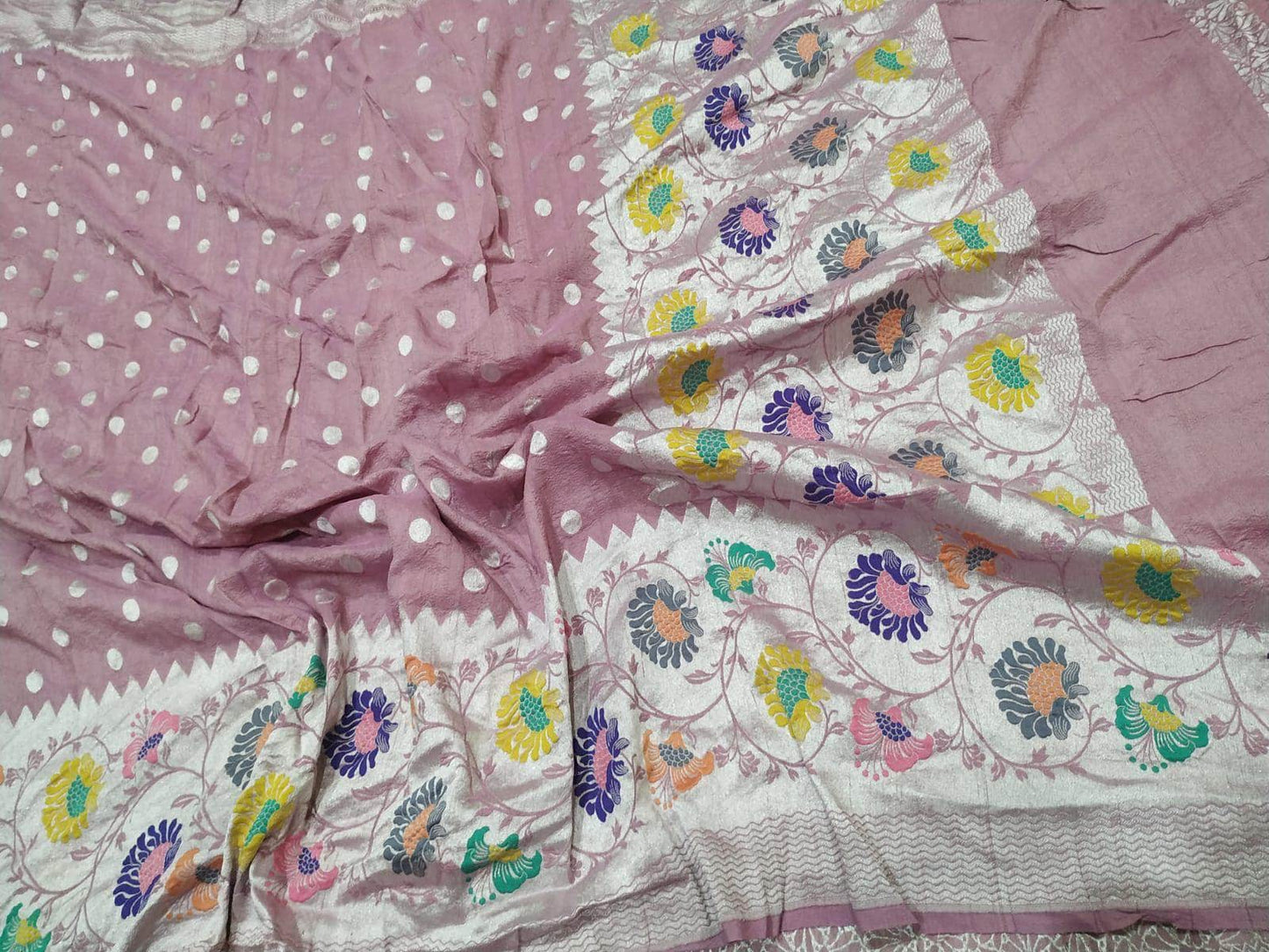 Banarasi Silk Saree with meenakari border and Zari booti