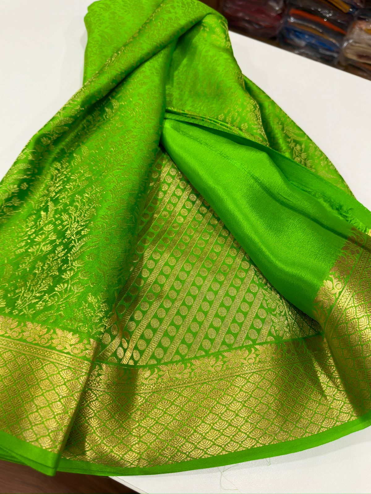 120grm Pure Brocade Fabric Mysore Silk Saree