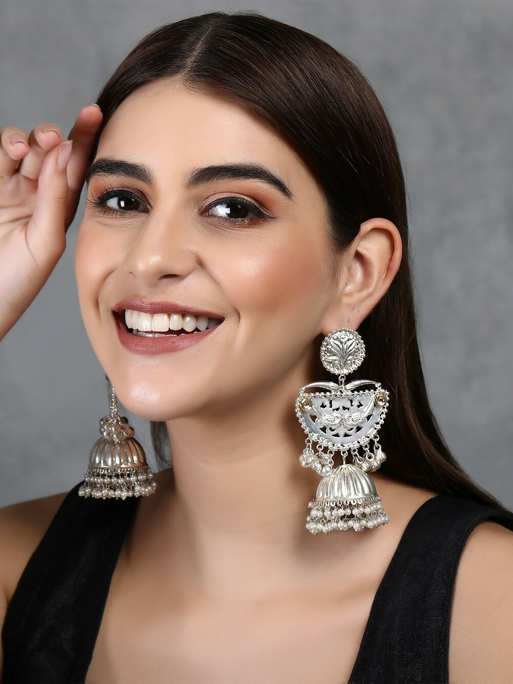 Joban Fashion Women Ghungroo Style Silver Tone Jhumka