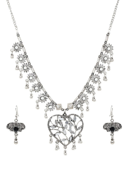 Cardinal Women Silver-Toned Oxidised Stone Studded & Beaded Heart Shaped Jewellery Set