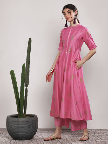 Sangria Women Pink Printed Kurta with Trousers