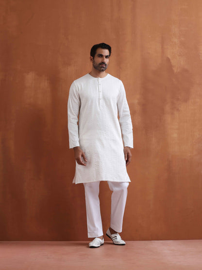 trueBrowns Men's Ivory Sequin Chanderi Kurta