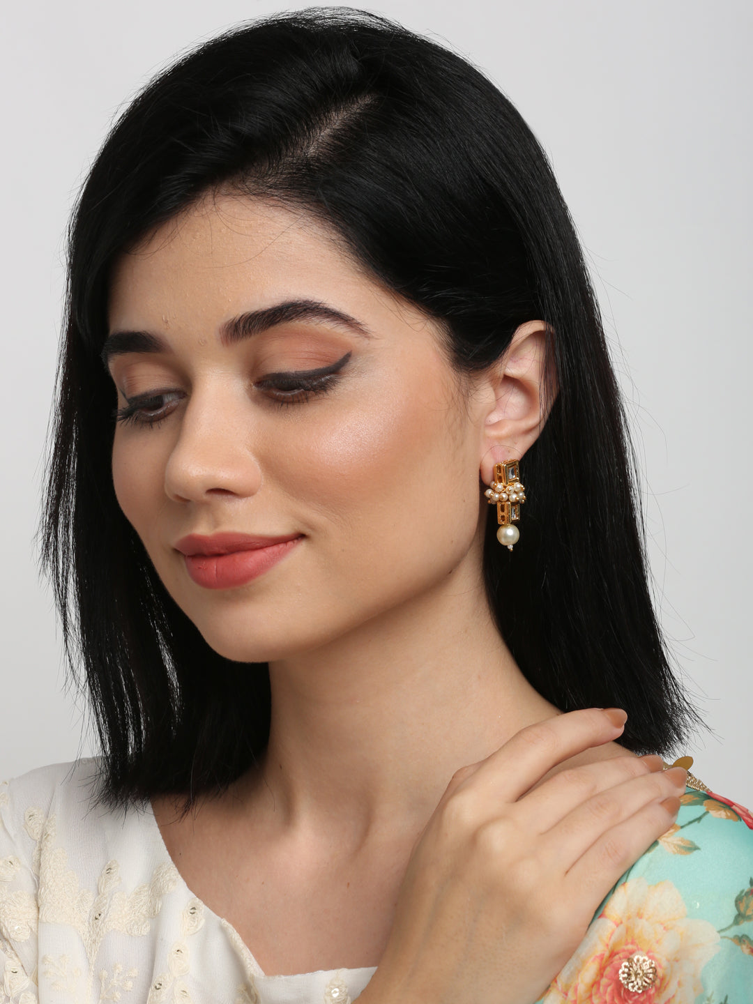 Kundan Studs - Ruby Raang