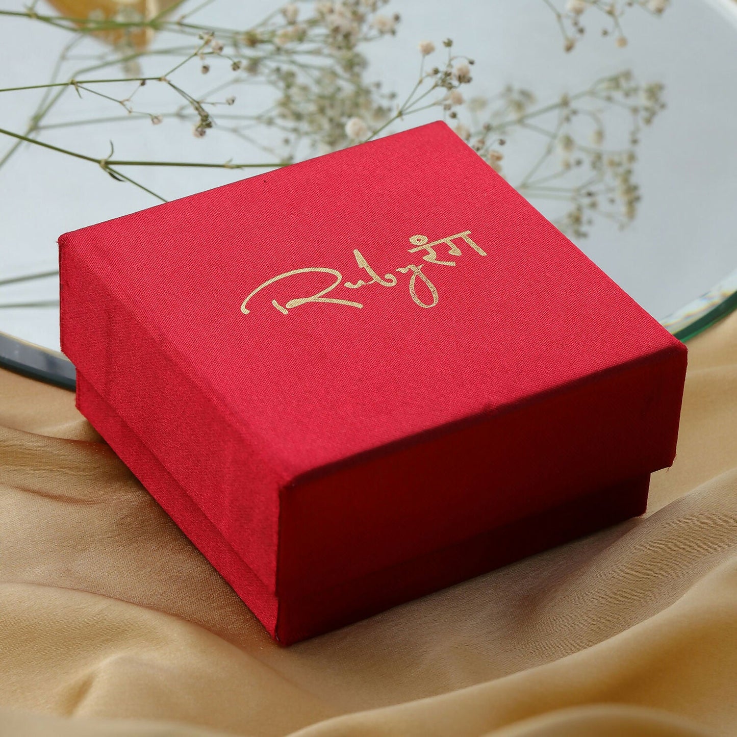 Boat Shaped Earrings with Diamond in Gold (Silver) - Ruby Raang