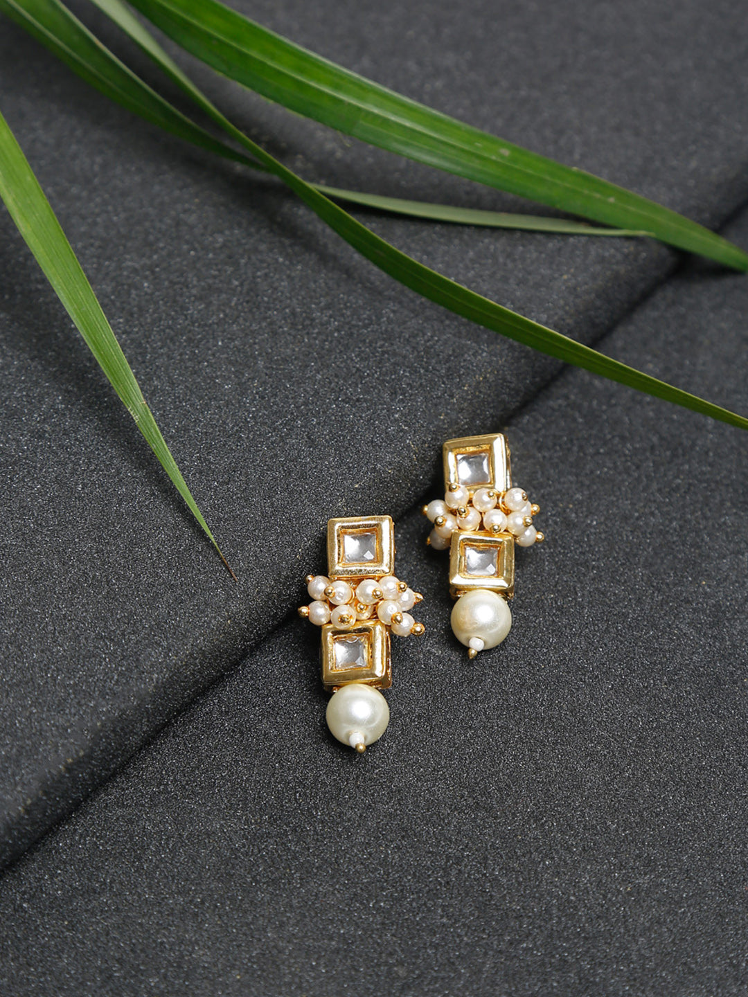 Kundan Studs - Ruby Raang
