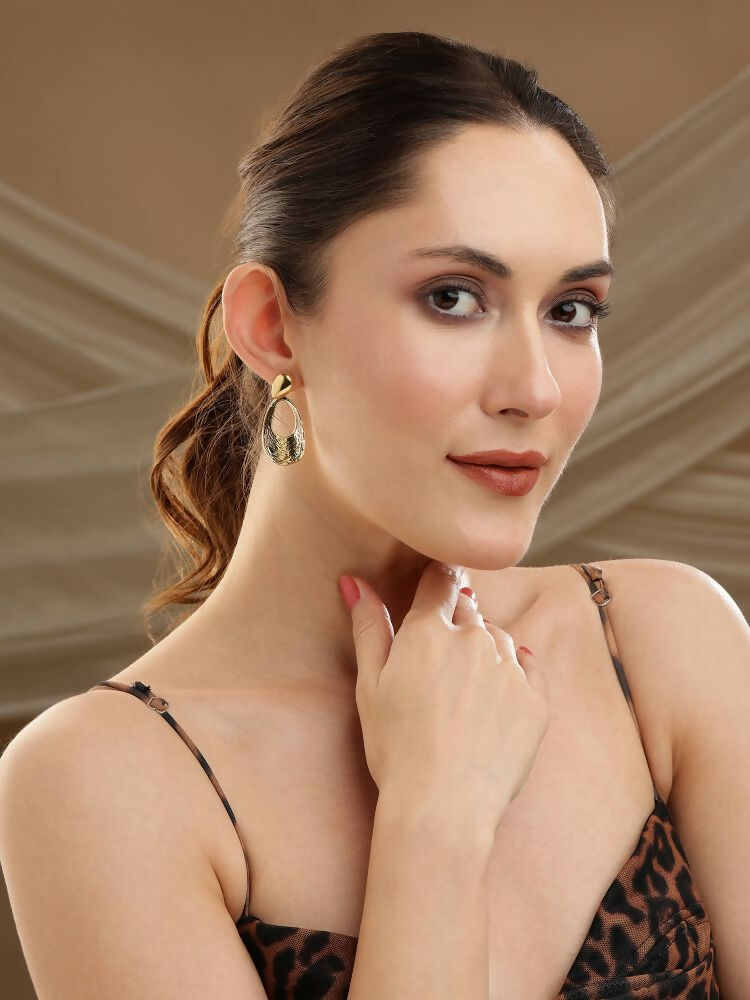 Golden Earrings - Ruby Raang