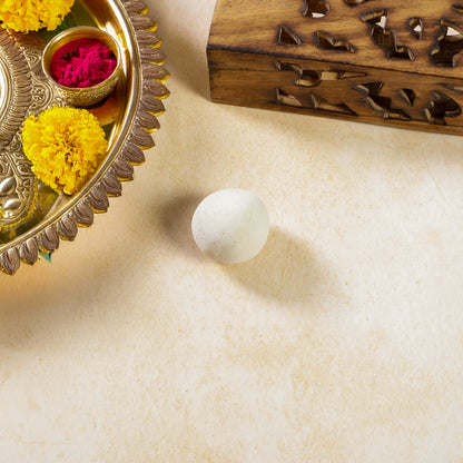 Sri Rudra Vibhuthi Round (EAN 90097)