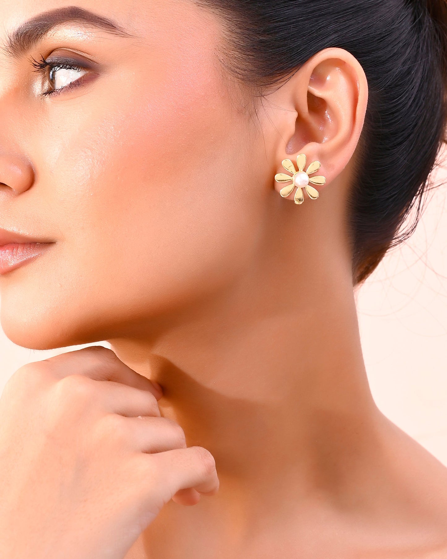 VOJ Gold-Polished Flower Shaped Pearl Stud Earrings