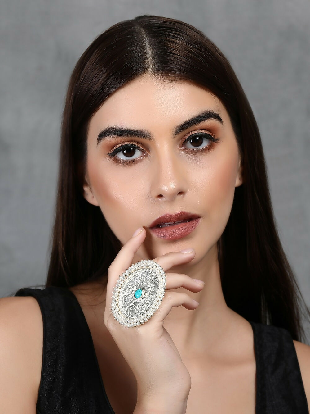 Joban Fashion Women Round Shape Silver Tone Ring