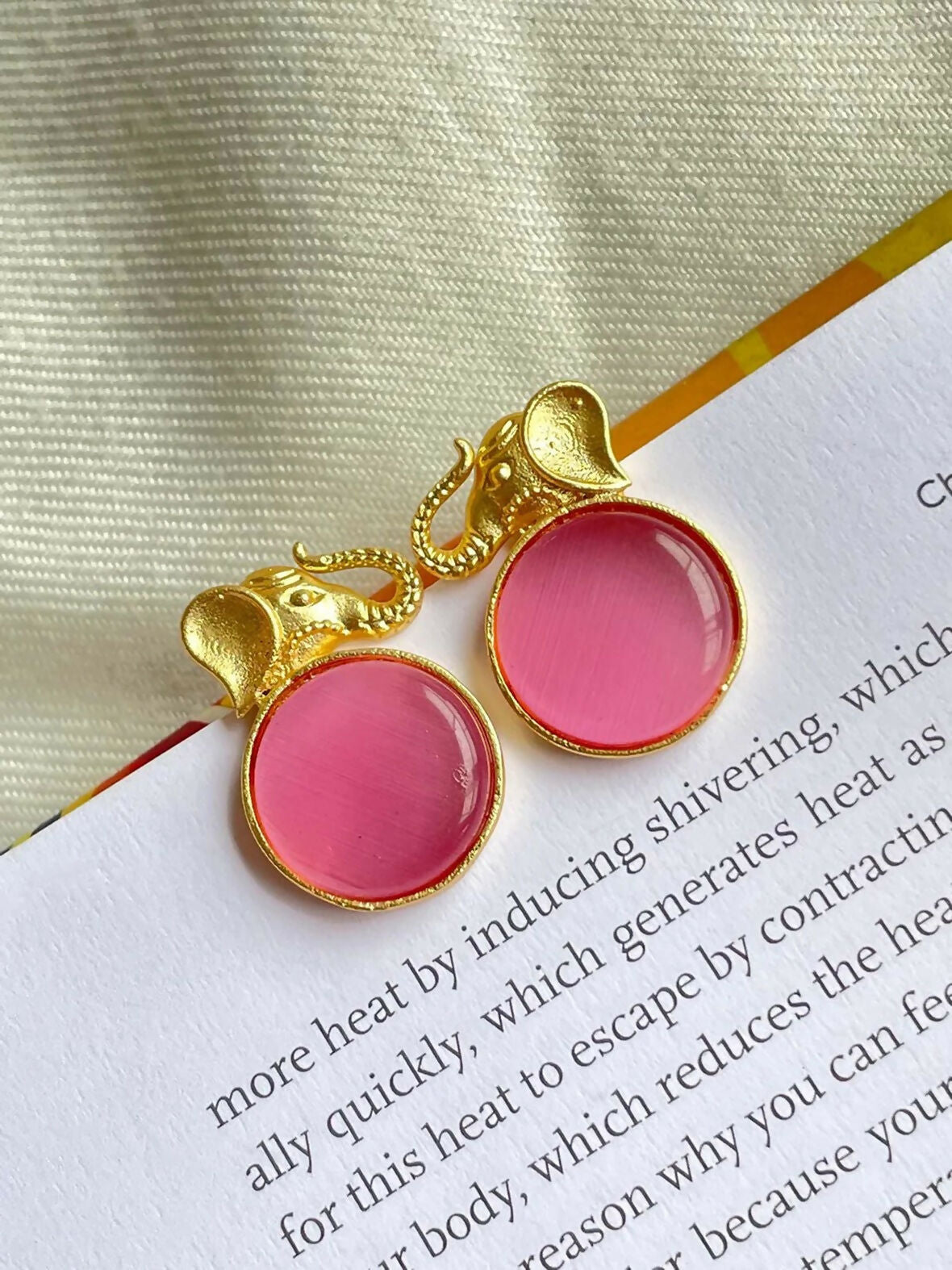 Joban Fashion Monalisa Stone Elephant Shape Golden Stud Earring