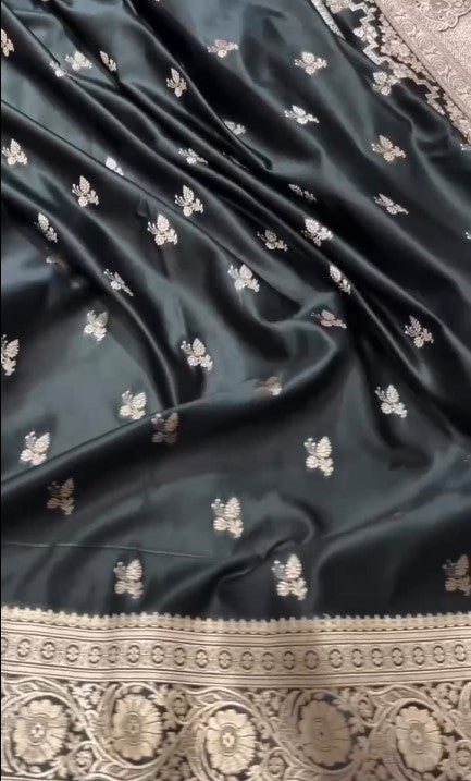 Antique Gold Banarasi Mashru Silk Saree with Zari Work