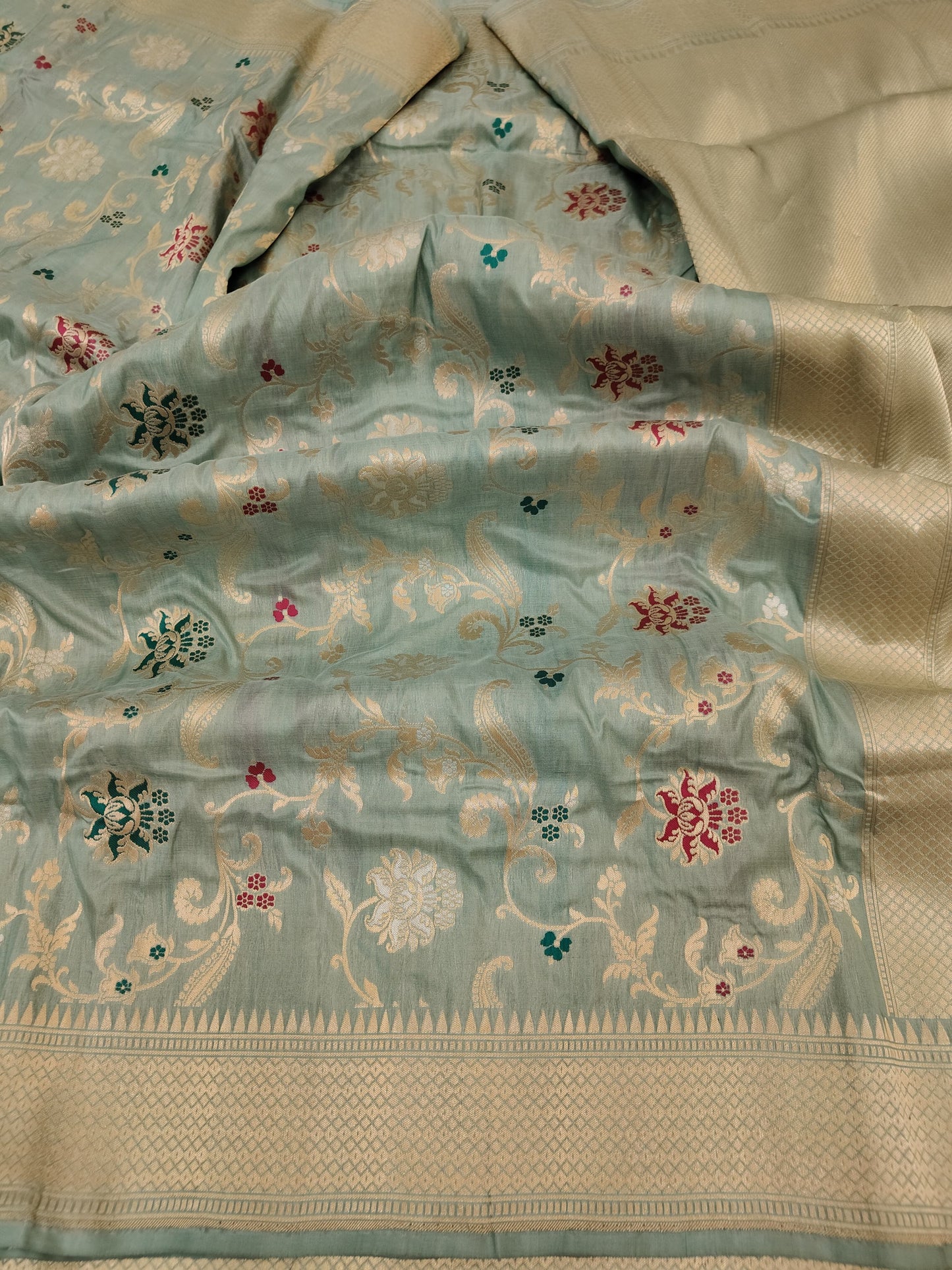 Banarasi Handwoven Pure Katan Silk Green Saree