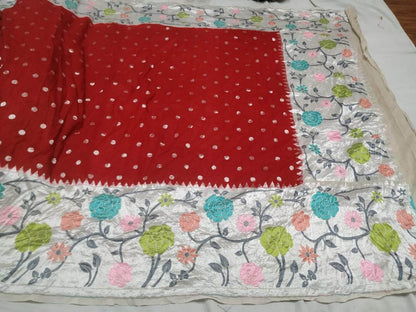 Banarasi Silk Saree with meenakari  border and Zari booti