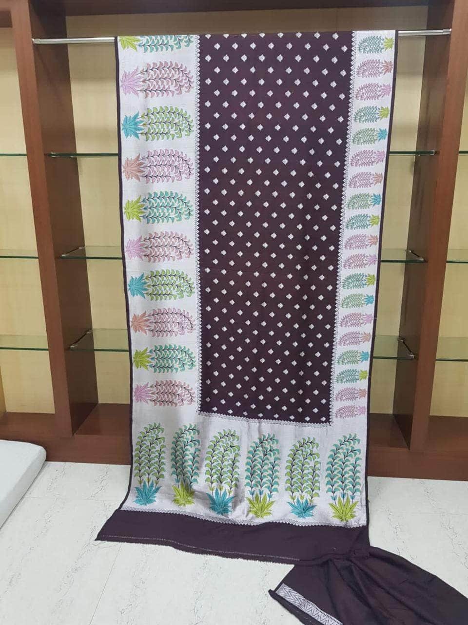 Banarasi Silk Saree with meenakari  border and Zari booti