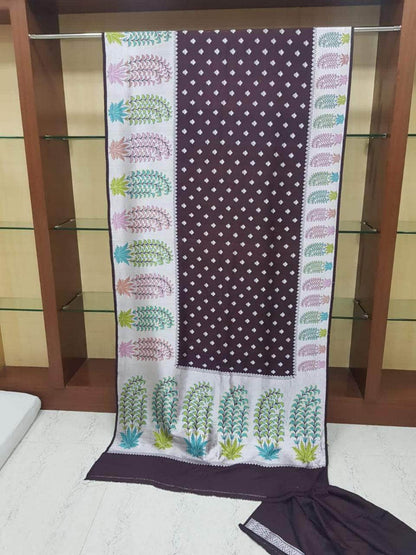 Banarasi Silk Saree with meenakari  border and Zari booti