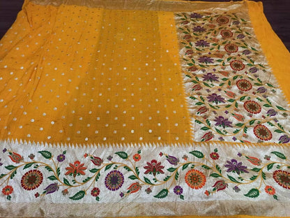 Banarasi Silk Saree with meenakari  border and Zari booti