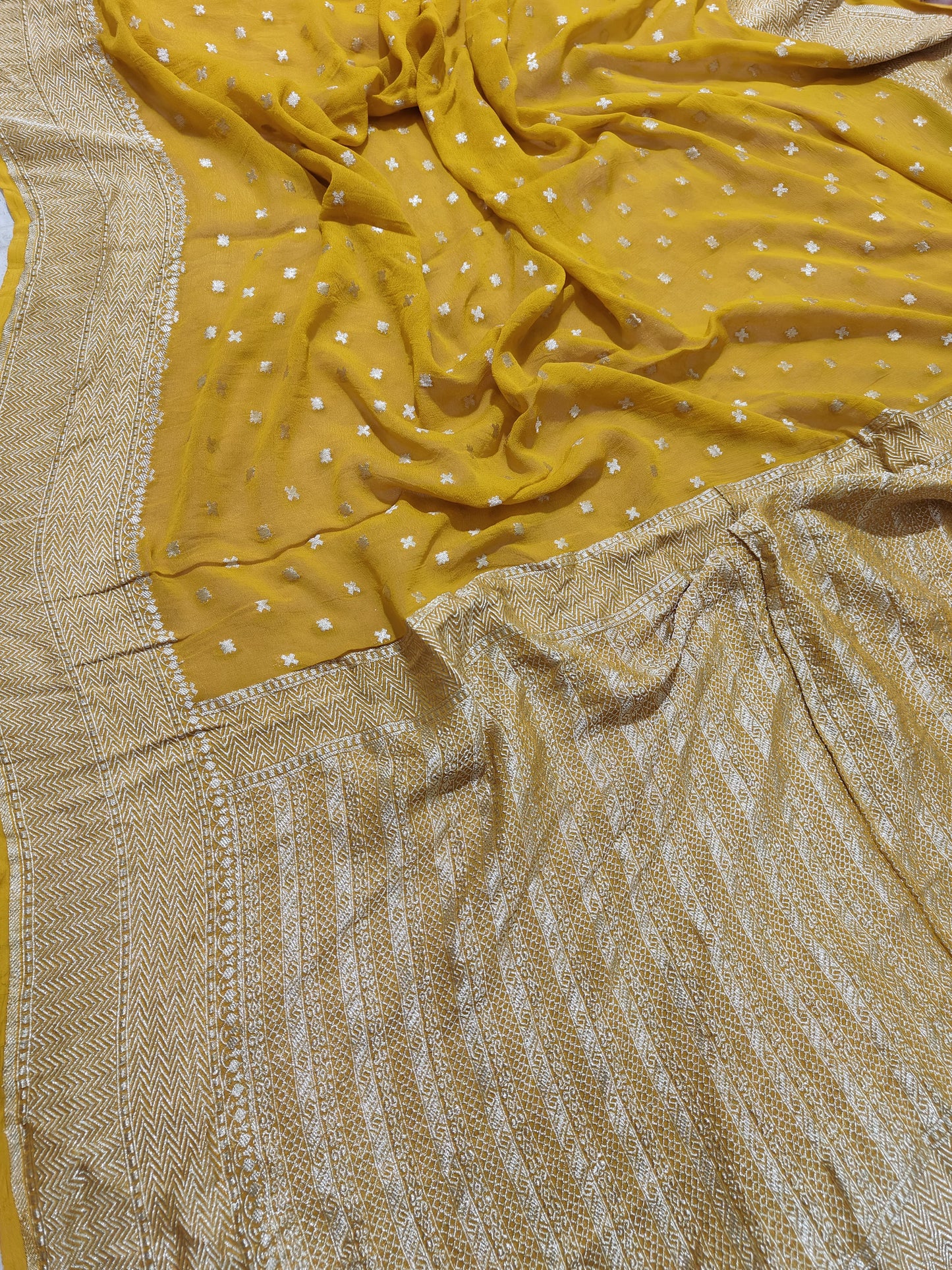 Beautiful Banarasi Lahariya Stripe Designer Khaddi Chiffon Saree