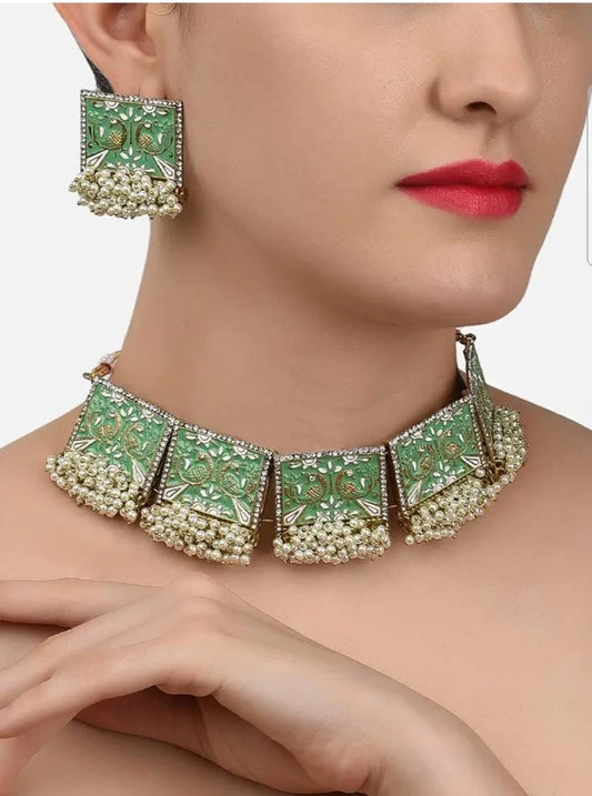 Beautiful Designer jadau Necklace