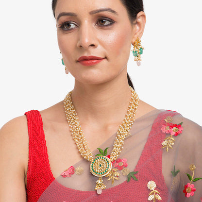 Beautiful Designer Kundan Choker Necklace Set