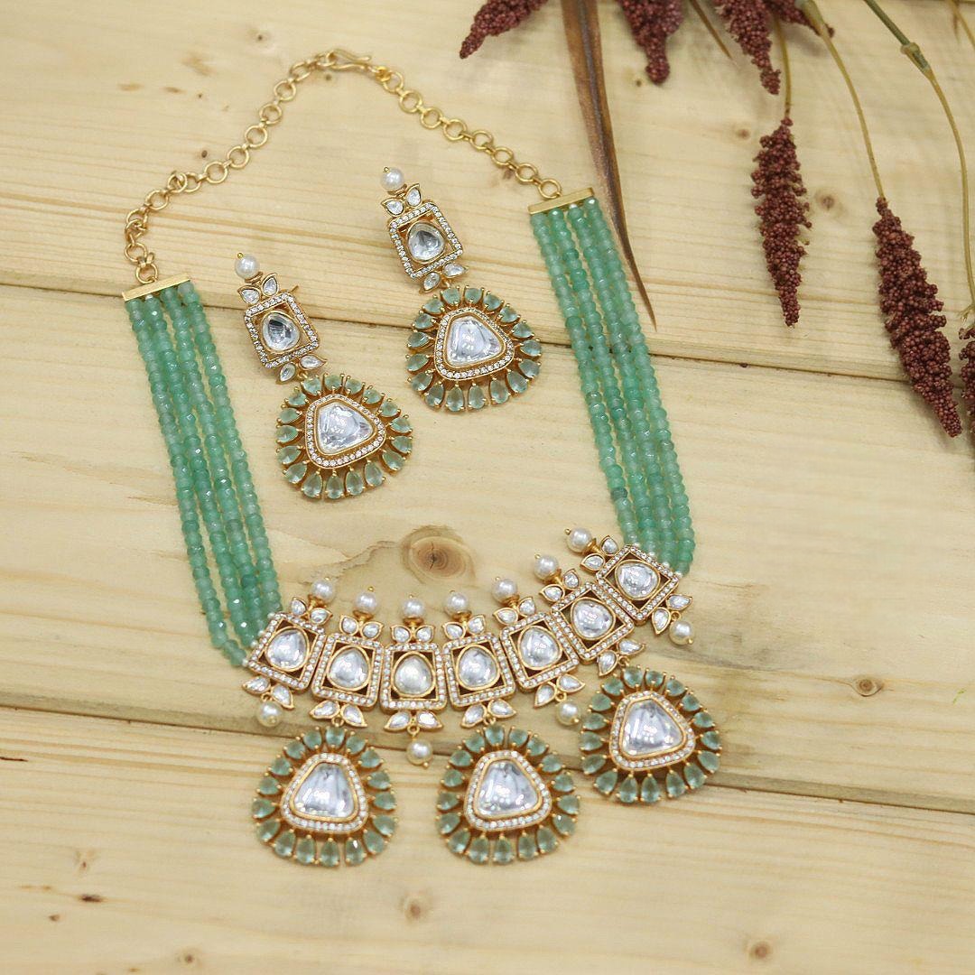 Beautiful Green Beads Stone Necklace