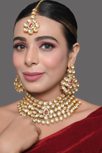 Beautiful Handcrafted Maharani Kundan Necklace Set