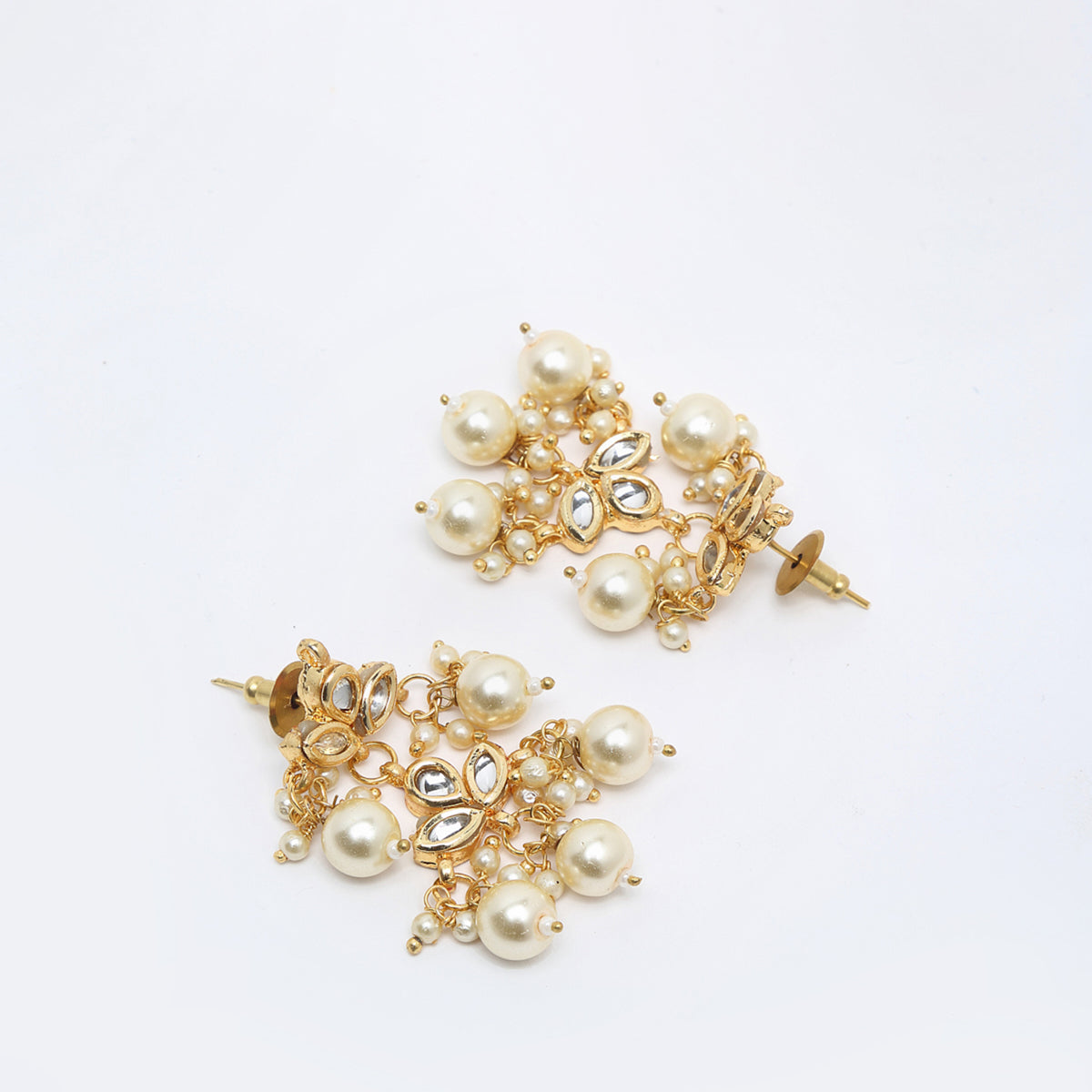 Beautiful Kundan Necklace With Earrings Set