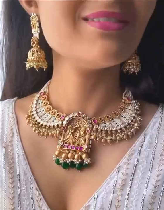 Beautiful Pearl Antique Necklace Set