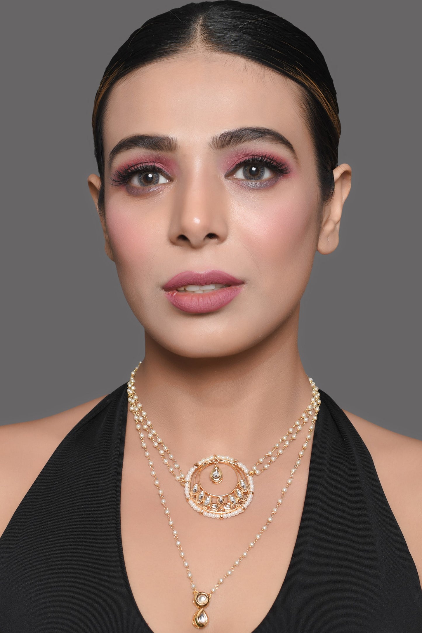 Beautiful Pearl Choker Kundan Beaded Necklace