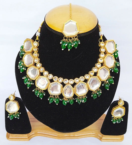 Joban Fashion Green Kundan Work Necklace Set