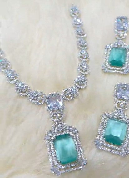 Dazzling Exquisite American Designer Diamond Set