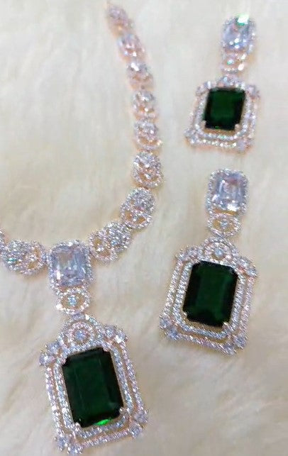 Dazzling Exquisite American Designer Diamond Set