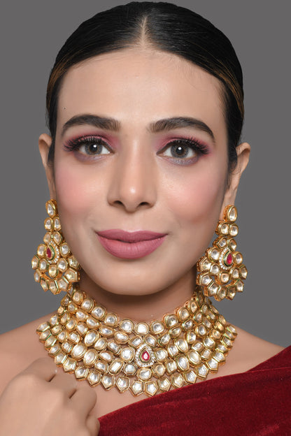 Designer Gold Toned Kundan Necklace with Earrings