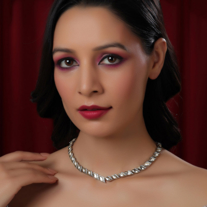 Designer Leaf Shaped Neckpiece In Dual Tone Kundan And American Diamonds