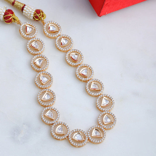 Elegant Patti Shaped Design Kundan And Round Diamond Silver Necklace