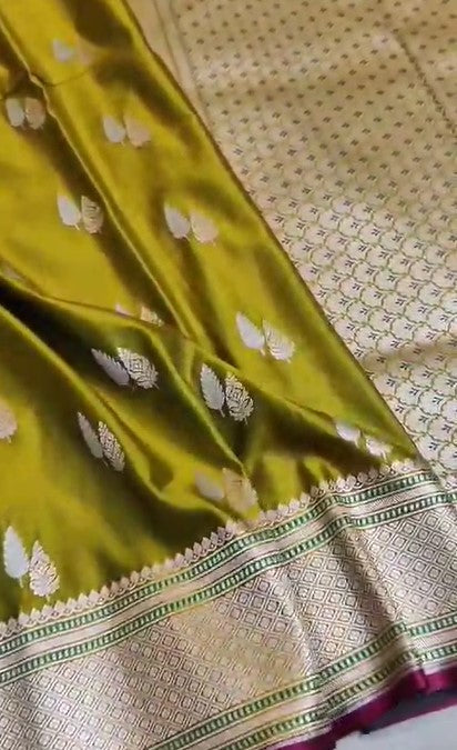 Excellent Sona Rupa Weaving Pure Banarasi Mashru Silk Saree