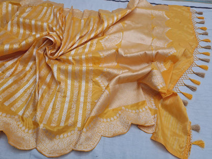 Exclusive Handloom Pure Banarasi Katan Silk Smooth and Soft Fabric Saree