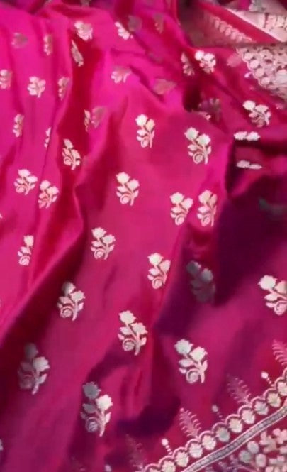 Exclusive Mashru Silk Saree with Gold Zari Work