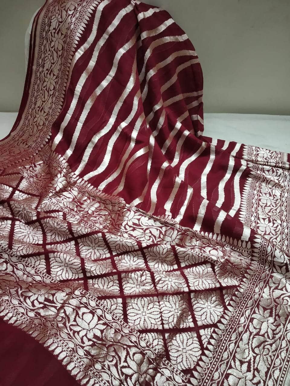 Exclusive Pure Handloom Banarasi Khaddi Chiffon Georgette Silk Saree