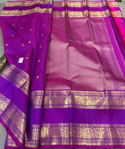Exquisite Pure Kanjivaram Handloom Silk Saree with Rich Pallu