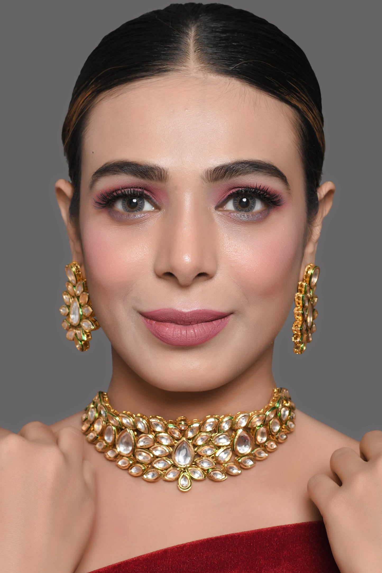 Gold Tone Kundan Inspired Necklace with Earrings