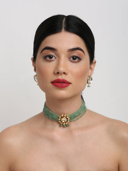 Green Pearl Kundan Choker With Studs