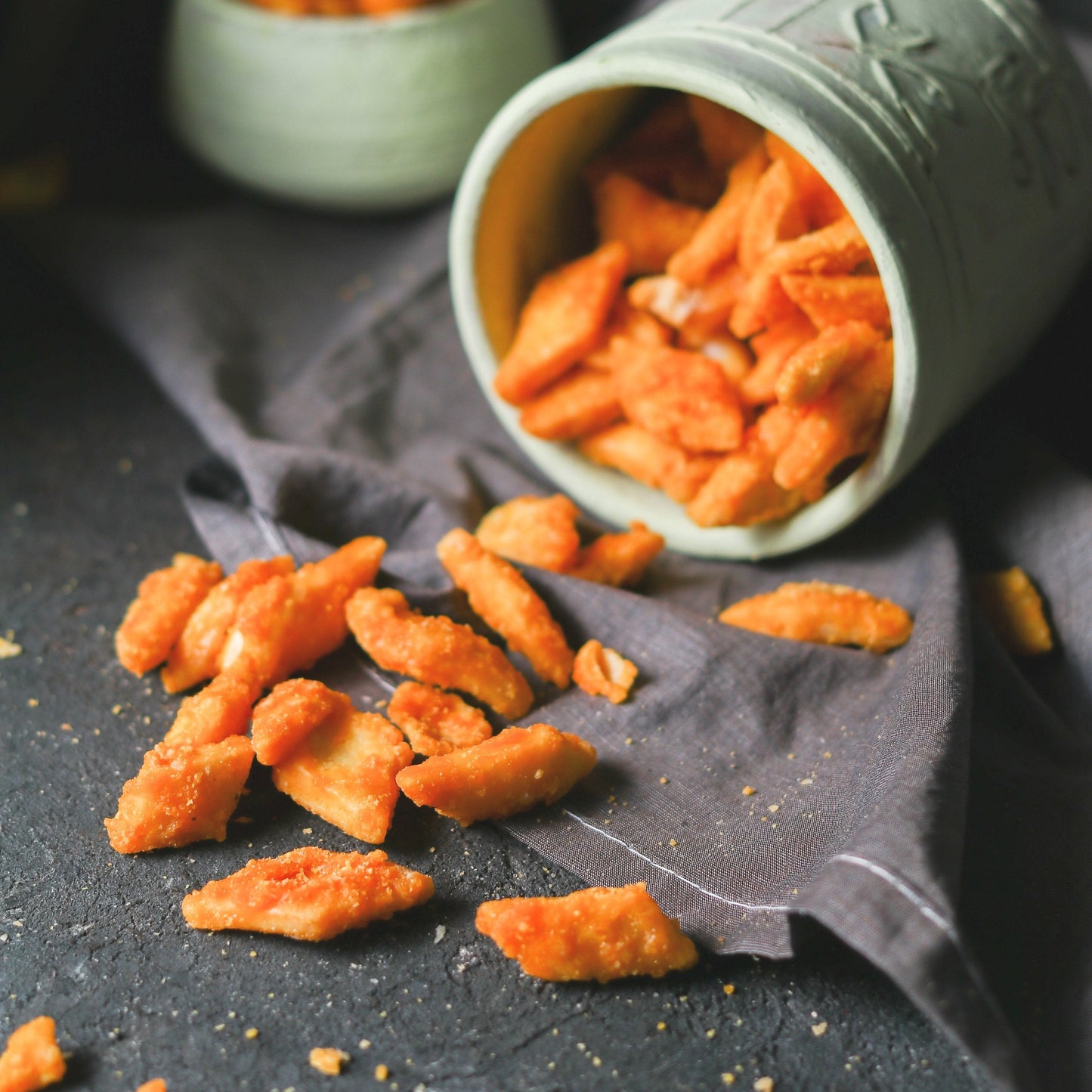 Almond House Gur Para