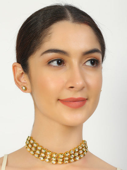 Handcrafted Beautiful Kundan Choker With Earrings
