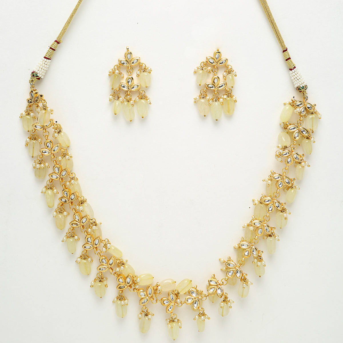 Kundan Necklace With Earrings and Precious Stone