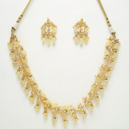 Kundan Necklace With Earrings and Precious Stone