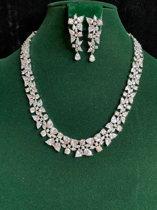 Latest Fashionable Style American Diamond Jewelry Set