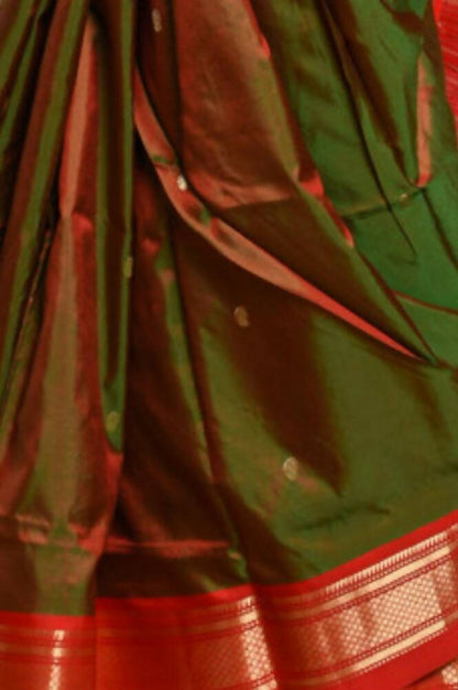 Very Much Indian Pure Silk Yeola Handloom Green Red Dual Tone - Paithani Saree With Traditional Double Pallu