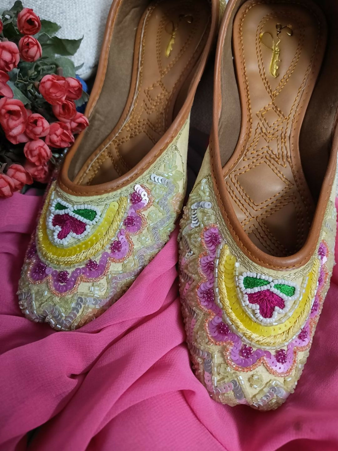 Desi Colour Women Indian Ethnic Footwear-Heavy Emb -6