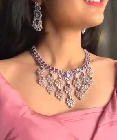 Stylish Fancy Kundan Necklace Set